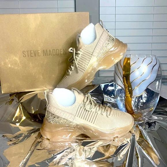 Steve Madden Shoes Steven Madden Maxima Blush Sneaker 95